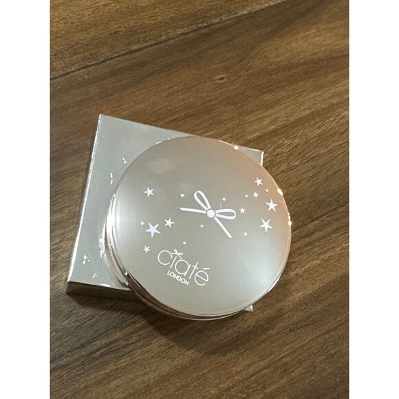 Ciate London Bamboo Bronzer in Palm Island - Picture 6 of 7